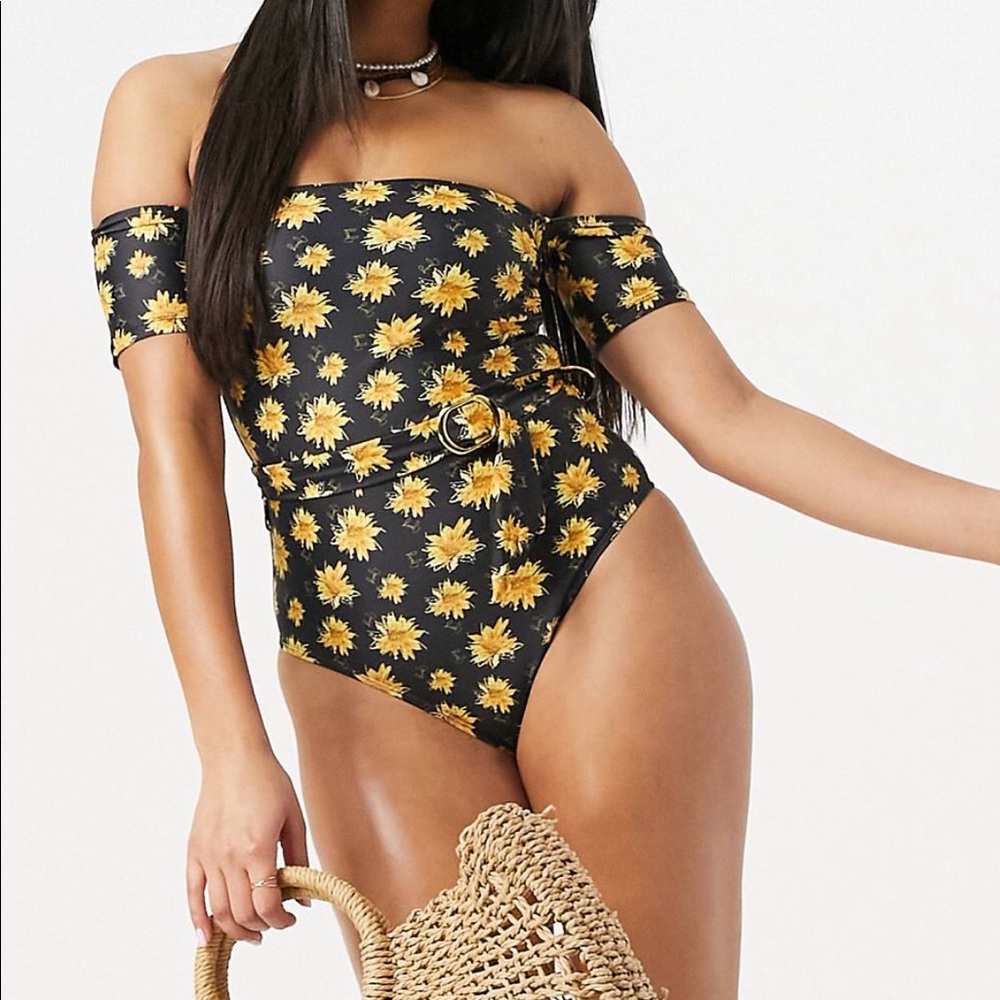 Juicy couture dandelion swimsuit